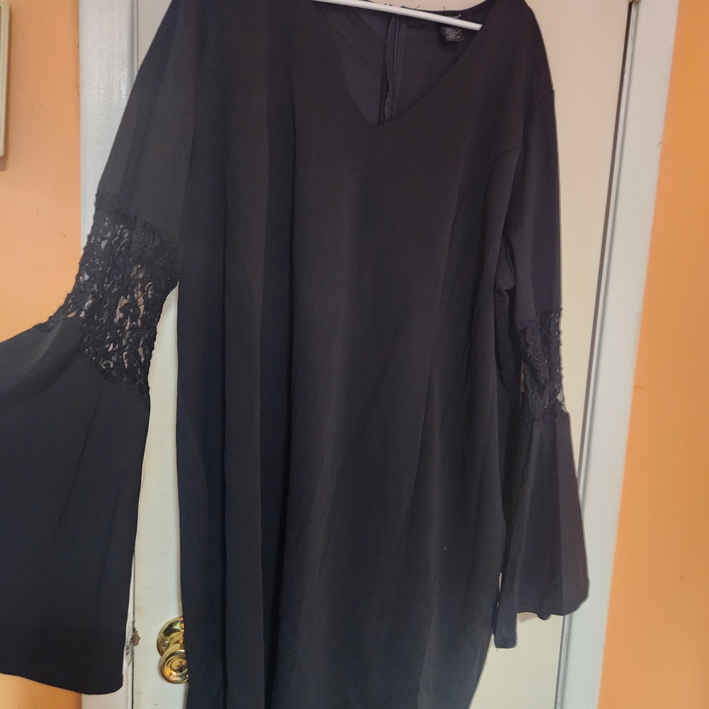 Ashley Stewart Black Lace On Bell Sleeve Dress Size 30/32 - Picture 2 of 4